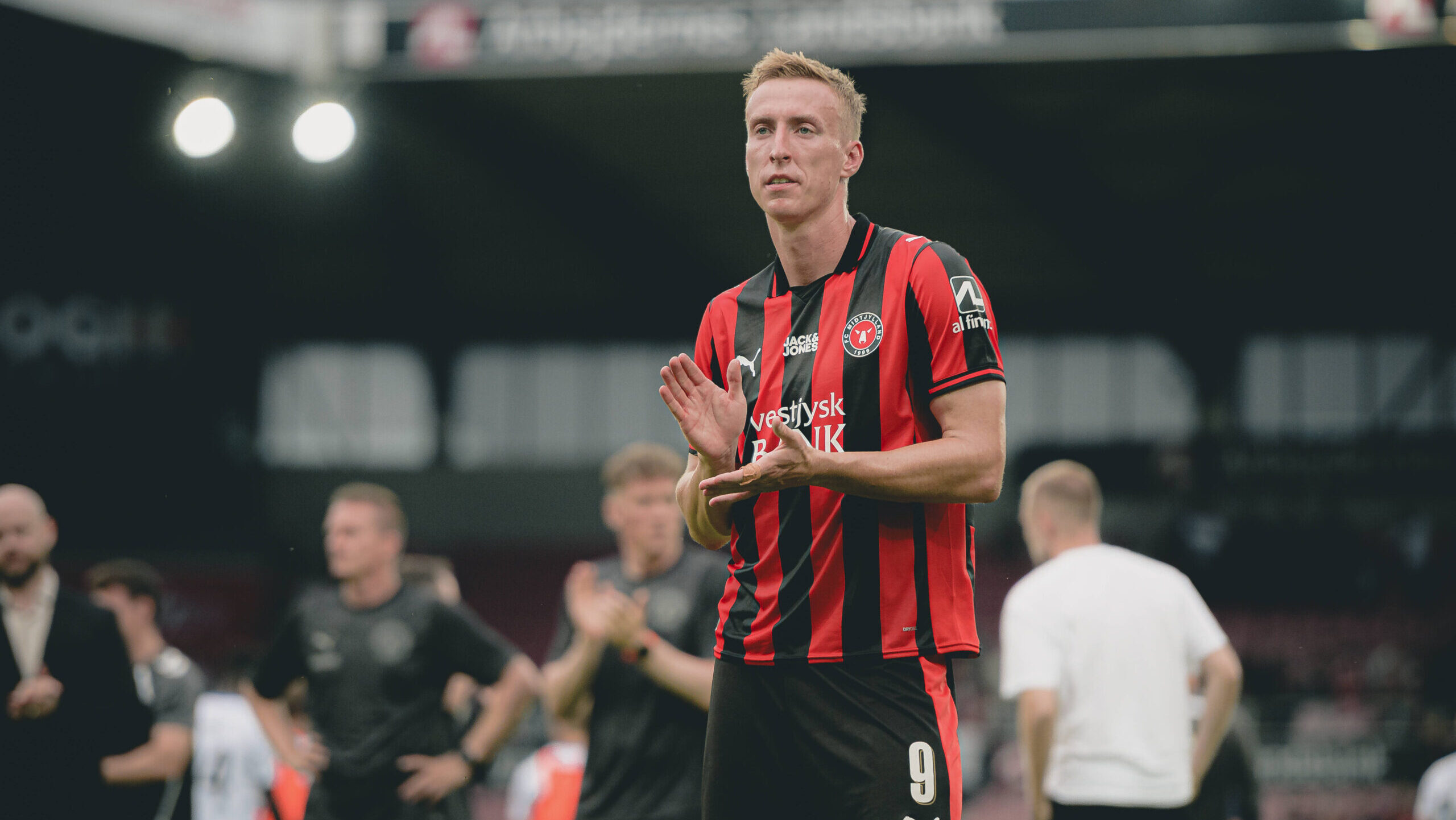 FC Midtjylland v Odense Boldklub - 3F Superligaen Herning, Denmark - July 20: Adam Buksa of FC Midtjylland after a 3F Superliga match against Odense Boldklub at MCH Arena Herning MCH Arena Denmark Copyright: xDANIELxSTENTZx
2025.07.20 Herning
pilka nozna , liga dunska
FC Midtjylland - Odense Boldklub
Foto IMAGO/PressFocus

!!! POLAND ONLY !!!