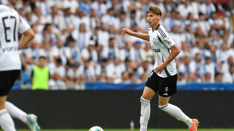 2025.07.24 Ostrawa
Pilka nozna Liga Europy UEFA sezon 2025/26 II runda kwalifikacyjna
Banik Ostrawa - Legia Warszawa
N/z Jan Ziolkowski
Foto Mateusz Sobczak / PressFocus

2025.07.24 Ostrava
Football UEFA Europa League 2025/26 season second qualifying round
Banik Ostrava - Legia Warsaw
Jan Ziolkowski
Credit: Mateusz Sobczak / PressFocus