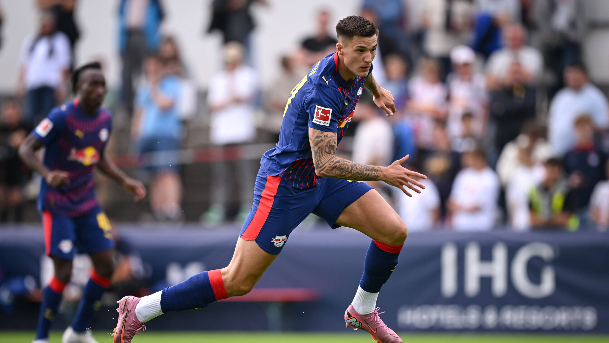 Fussball 1. Bundesliga 2025/2026 Testspiel 26.07.2025 RB Leipzig - FC Toulouse Benjamin Sesko RB Leipzig *** Football 1 Bundesliga 2025 2026 Test match 26 07 2025 RB Leipzig FC Toulouse Benjamin Sesko RB Leipzig
2025.07.26 Villingen
pilka nozna sparing mecz towarzyski
RB Lipsk - FC Toulouse 
Foto IMAGO/PressFocus

!!! POLAND ONLY !!!