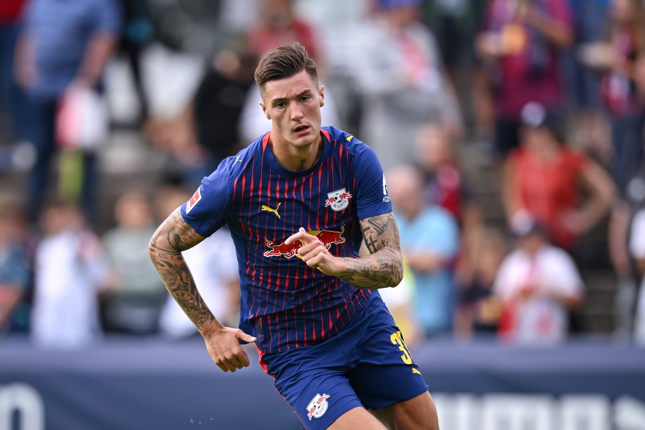 Fussball 1. Bundesliga 2025/2026 Testspiel 26.07.2025 RB Leipzig - FC Toulouse Benjamin Sesko RB Leipzig *** Football 1 Bundesliga 2025 2026 Test match 26 07 2025 RB Leipzig FC Toulouse Benjamin Sesko RB Leipzig
2025.07.26 Villingen
pilka nozna sparing mecz towarzyski
RB Lipsk - FC Toulouse 
Foto IMAGO/PressFocus

!!! POLAND ONLY !!!