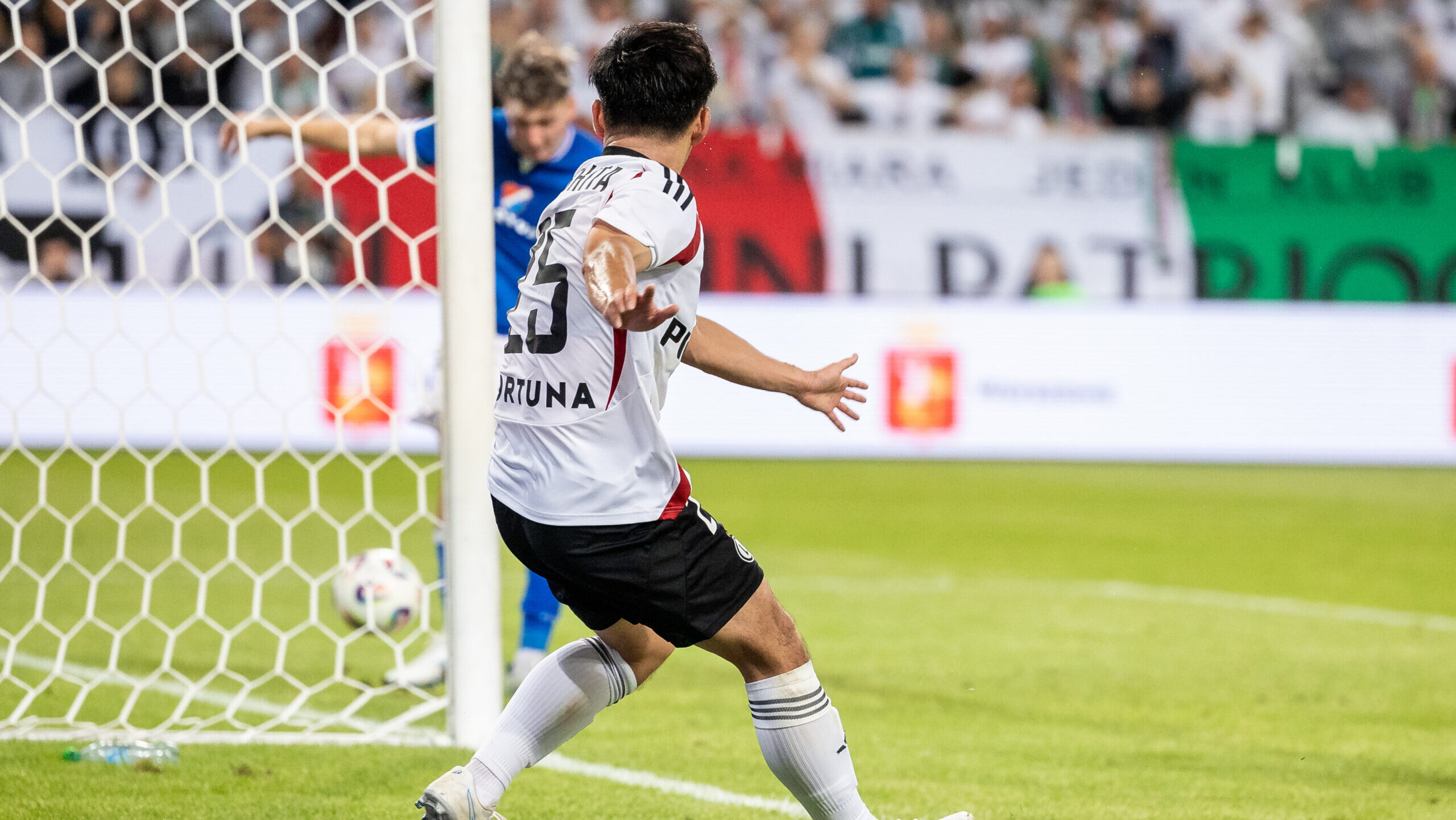 2025.07.31 Warszawa
pilka nozna Liga Europy kwalifikacje sezon 2025/2026
Legia Warszawa - Banik Ostrava
N/z Ryoya Morishita (Legia), bramka
Foto Tomasz Jastrzebowski / Foto Olimpik / PressFocus

2025.07.31 Warszawa
Football - Europa League second qualifying round season 2025/2026
Legia Warszawa - Banik Ostrava
Ryoya Morishita (Legia), bramka
Credit: Tomasz Jastrzebowski / Foto Olimpik / PressFocus