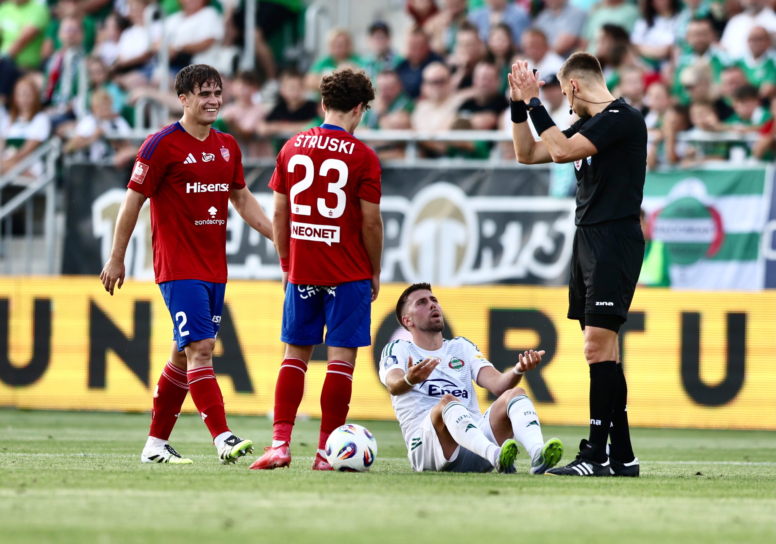 2025.08.03 Radom 
Pilka nozna PKO Ekstraklasa 2025/2026
Radomiak Radom - Rakow Czestochowa 
N/z 
Karol Struski
Roberto Alves

Foto Grzegorz Misiak  / PressFocus

2025.08.03 Radom
Football Polish PKO Ekstraklasa Season 2025/2026
Radomiak Radom - Rakow Czestochowa 
Karol Struski
Roberto Alves


Credit: Grzegorz Misiak / PressFocus