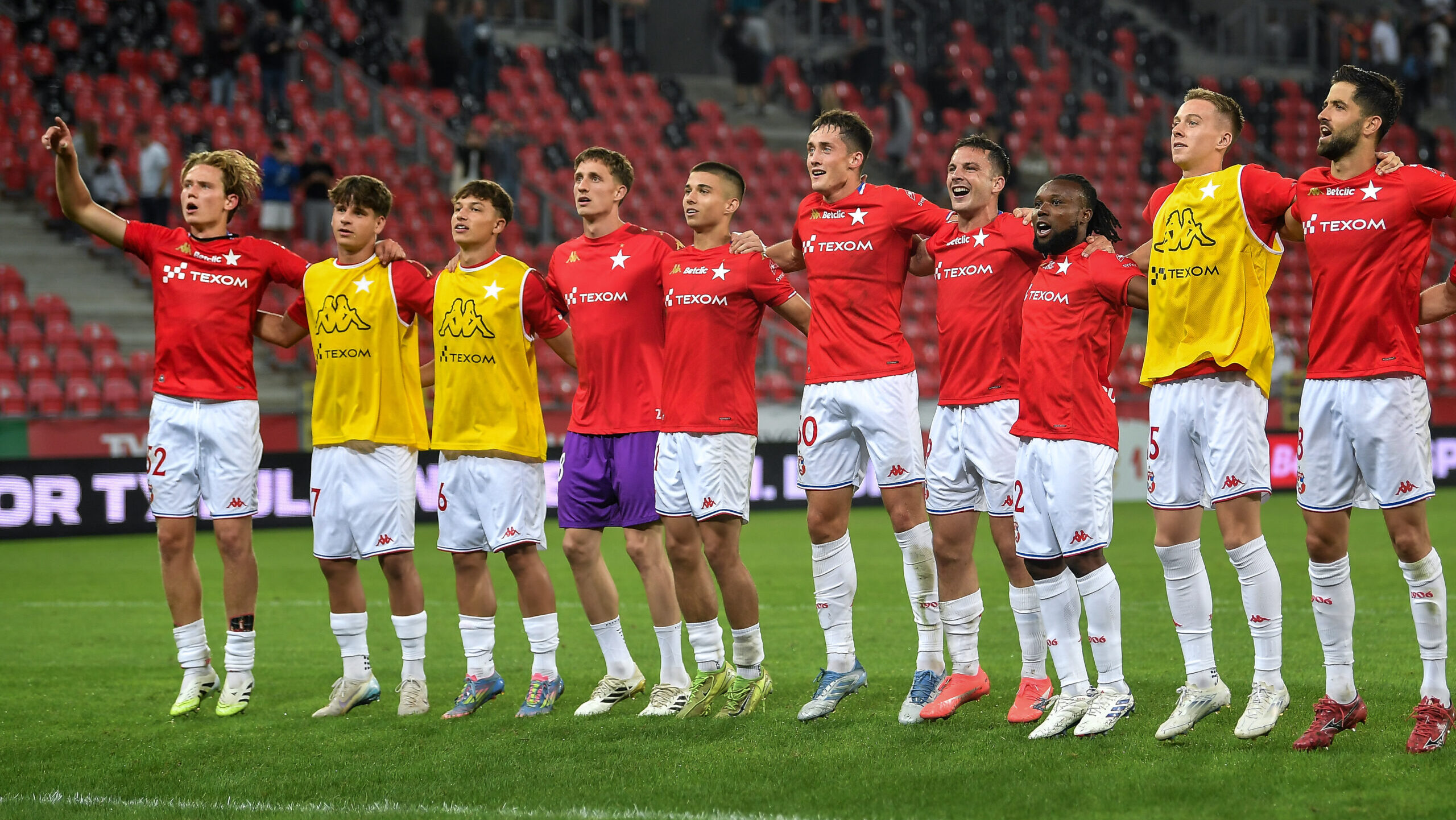 2025.08.04 Tychy
Pilka nozna Betclic 1. Liga sezon 2025/2026
GKS Tychy - Wisla Krakow
N/z Wisla Krakow pilkarze radosc wygrana zwyciestwo
Foto Mateusz Sobczak / PressFocus

2025.08.04 Tychy
Football Polish first league - second level 2025/26 season
GKS Tychy - Wisla Krakow
Wisla Krakow pilkarze radosc wygrana zwyciestwo
Credit: Mateusz Sobczak / PressFocus