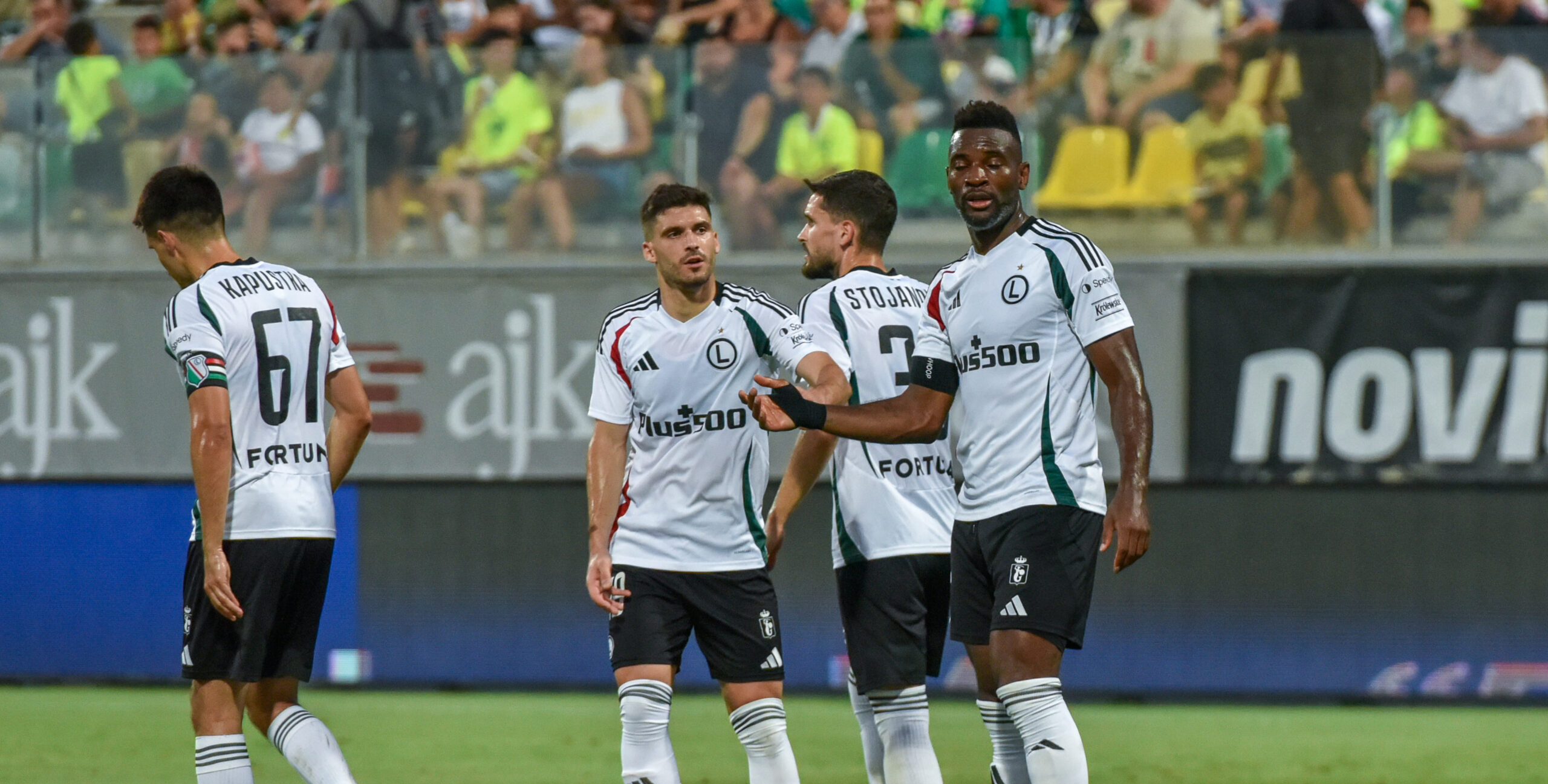 2025.08.07 Larnaka, Cypr
pilka nozna Liga Europy kwalifikacje sezon 2025/2026
AEK Larnaka - Legia Warszawa
N/z Bartosz Kapustka Ruben Vinagre Petar Stojanovic Jean-Pierre Nsame
Foto Wojciech Dobrzynski / PressFocus / PressFocus 

2025.08.07 Larnaca, Cyprus
Europa League second qualifying round season 2025/2026
AEK Larnaca - Legia Warsaw
Credit: Wojciech Dobrzynski / PressFocus / PressFocus