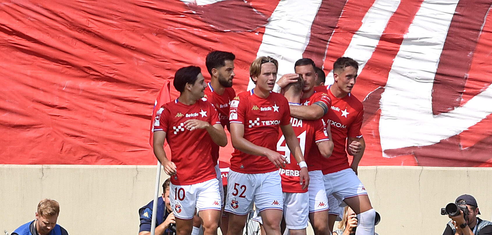 2025.08.10 Krakow
Pilka nozna , Betclic I liga , sezon 2025/26
Wisla Krakow - Pogon Grodzisk Mazowiecki
N/z Pilkarze Wisly, radosc po bramce na 2-1, gol, bramka
Foto Krzysztof Porebski / PressFocus

2025.08.10 Krakow
Football , Polish league, second level , 2025/2026 season
Wisla Krakow - Pogon Grodzisk Mazowiecki
Pilkarze Wisly, radosc po bramce na 2-1, gol, bramka
Credit: Krzysztof Porebski / PressFocus