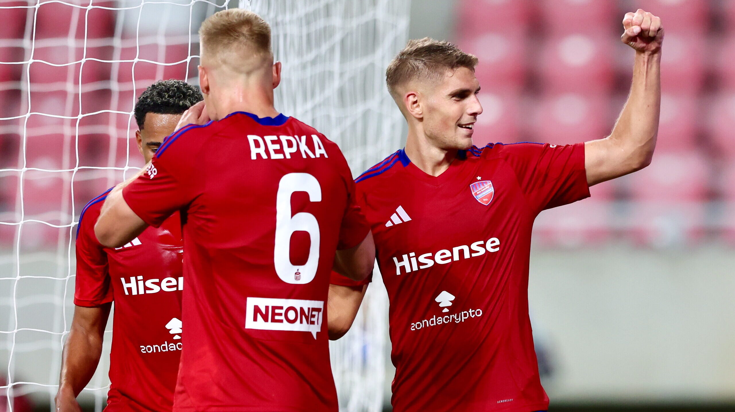 2025.08.14 Debreczyn 
pilka nozna Liga Konferencji eliminacje sezon 2025/2026
Maccabi Haifa - Rakow Czestochowa 
N/z 
Peter Barath
Oskar Repka

Foto Grzegorz Misiak / PressFocus

2025.08.14 Debreczyn 
Football - UEFA Conference League Qualifying Second Round season 2025/2026
Maccabi Haifa - Rakow Czestochowa 
Peter Barath
Oskar Repka


Credit: Grzegorz Misiak / PressFocus