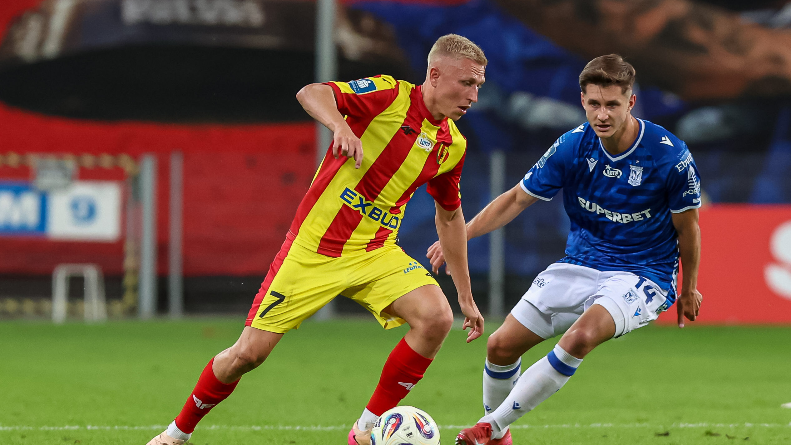 2025.08.16 Poznan
Pilka nozna Ekstraklasa sezon 2025/2026
Lech Poznan - Korona Kielce
N/z Dawid Blanik Leo Bengtsson
Foto Pawel Jaskolka / PressFocus

2025.08.16 Poznan
Football Polish Ekstraklasa season 2024/2025
Lech Poznan - Korona Kielce
Credit: Pawel Jaskolka / PressFocus