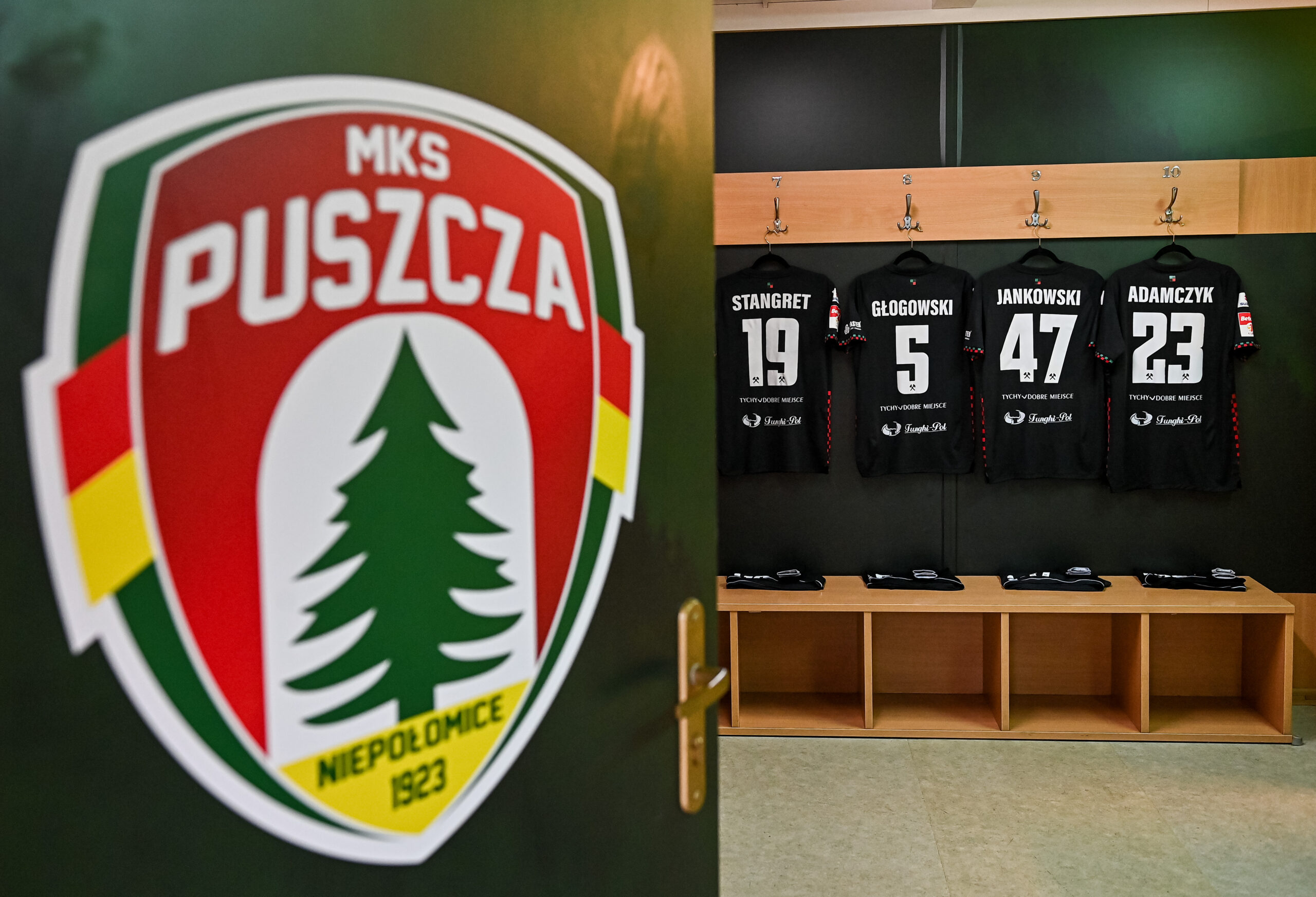 2025.08.21 Niepolomice
Pilka nozna Betclic 1 Liga sezon 2025/2026
Puszcza Niepolomice - GKS Tychy
N/z szatnia koszulki gks tychy widok ilustracja
Foto Lukasz Sobala / PressFocus

2025.08.21 Niepolomice
Football Polish First League season 2025/2026
Puszcza Niepolomice - GKS Tychy
szatnia koszulki gks tychy widok ilustracja
Credit: Lukasz Sobala / PressFocus