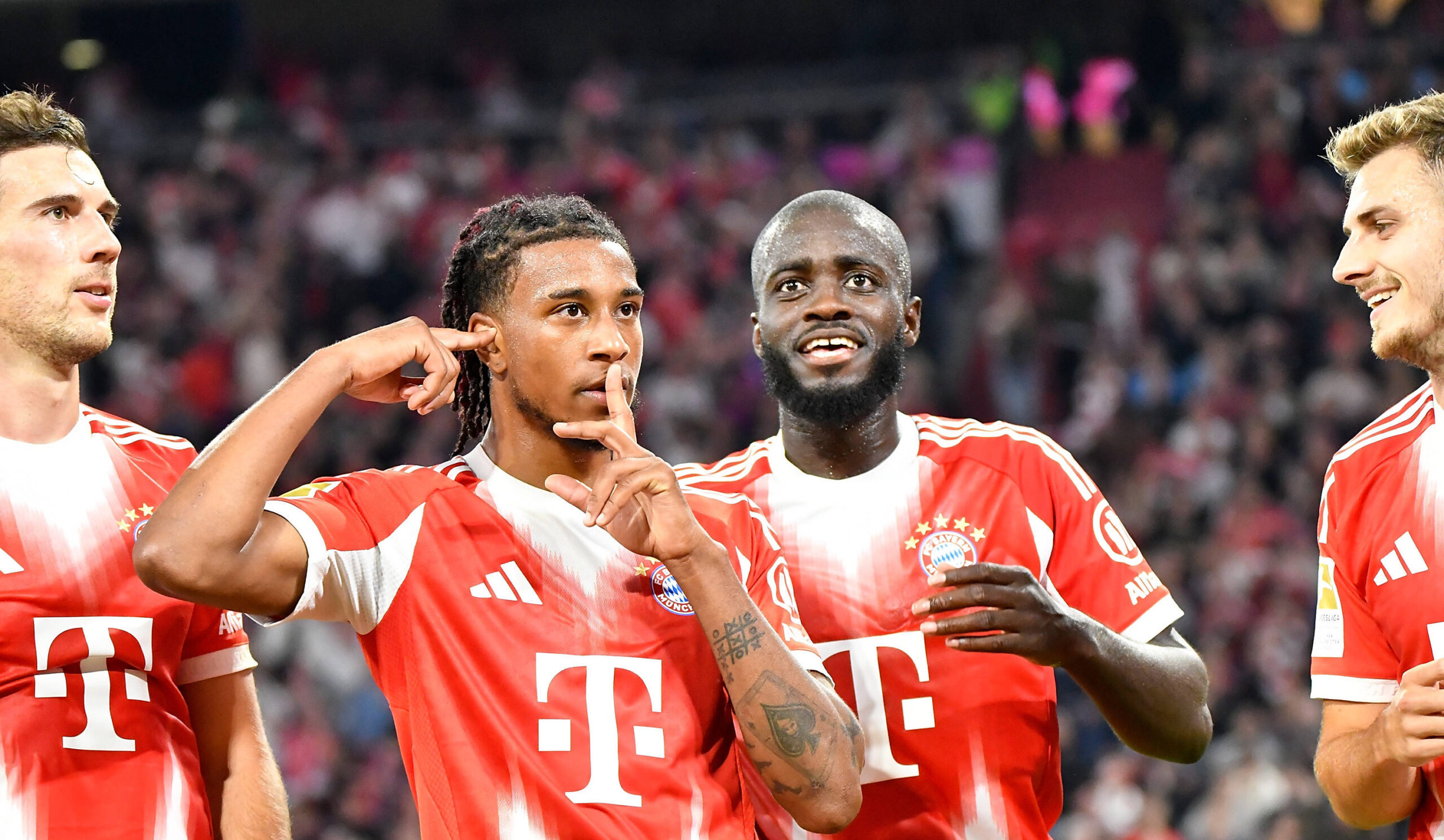 22.08.2025, Allianz Arena, Munich, GER, 1.FBL, FC Bayern Munich vs RB Leipzig , pic shows : 
Leon Goretzka (Bayern Munich), Michael Olise (Bayern Munich), Dayot Upamecano (Bayern Munich), Josip Stanisic (Bayern Munich)


DFL  regulations prohibit any use of photographs as image sequences and/or quasi-video.
//BRATICHASAN_sipa.22851/Credit:Hasan Bratic/SIPA/2508231204

22.08.2025 MUNICH
pilka nozna liga niemiecka
FC Bayern Monachium - RB Lipsk
Foto Hasan Bratic/SIPA / Sipa / PressFocus 
POLAND ONLY!!