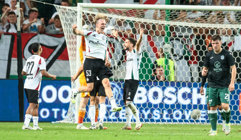2025.08.28 Warszawa pilka nozna Liga Konferencji kwalifikacje sezon 2025/2026
Legia Warszawa - Hibernian FC
N/z Radosc pilkarzy Legii, Wojciech Urbanski (Legia)
Foto Tomasz Jastrzebowski / Foto Olimpik / PressFocus

2025.08.28 Warszawa Football - UEFA Conference League play off round season 2025/2026
Legia Warszawa - Hibernian FC
Radosc pilkarzy Legii, Wojciech Urbanski (Legia)
Credit: Tomasz Jastrzebowski / Foto Olimpik / PressFocus