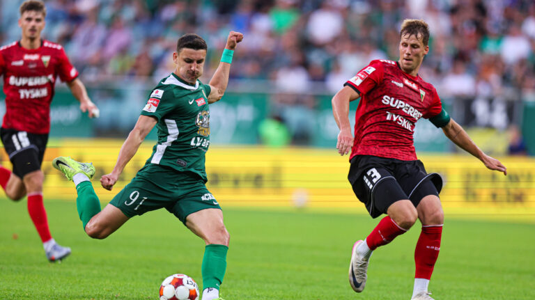 2025.08.29 Wroclaw
pilka nozna Betlic 1 liga sezon 2025/2026
Slask Wroclaw - GKS Tychy
N/z Przemyslaw Banaszak
Foto Pawel Andrachiewicz / PressFocus

2025.08.29 Wroclaw
Football - Betlic First League season 2025/2026
Slask Wroclaw - GKS Tychy
Przemyslaw Banaszak
Credit: Pawel Andrachiewicz / PressFocus
