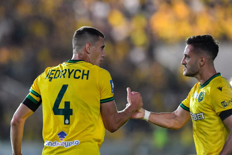 2025.08.29 Katowice
Pilka nozna PKO Ekstraklasa sezon 2025/2026
GKS Katowice - Radomiak Radom
N/z Arkadiusz Jedrych Borja Galan radosc gol
Foto PressFocus

2025.08.29 Katowice
Football Polish League PKO Ekstraklasa season 2025/2026
GKS Katowice - Radomiak Radom
Arkadiusz Jedrych Borja Galan radosc gol
Credit: PressFocus