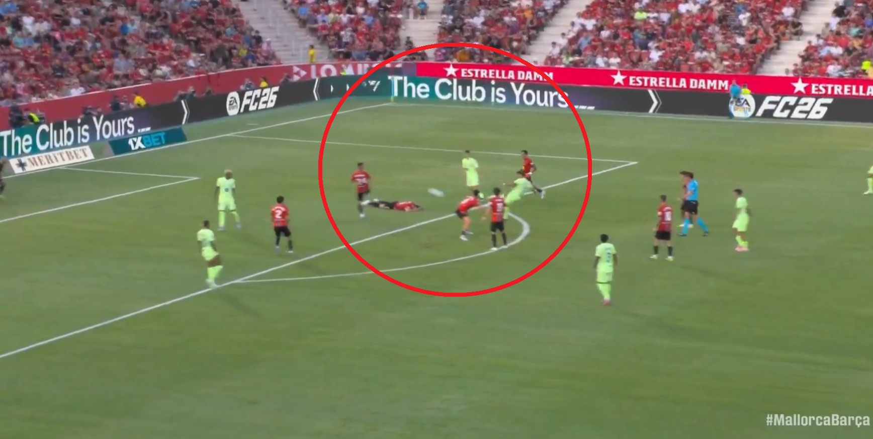 Potężnie kontrowersyjna bramka FC Barcelona [WIDEO]