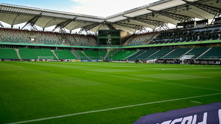 2024.07.25 Warszawa
pilka nozna Liga Konfederacji sezon 2024/2025
Legia Warszawa - Caernarfon Town F.C.
N/z puste trybuny stadionu Legii Warszawa
Foto Pawel Bejnarowicz / PressFocus

2024.07.25 Warsaw
Football - Conference League season 2024/2025
Legia Warszawa - Caernarfon Town F.C.
puste trybuny stadionu Legii Warszawa
Credit: Pawel Bejnarowicz / PressFocus