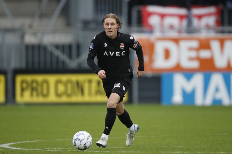 1/26/2025 - WAALWIJK - Jesse Bosch of Willem II during the Dutch Eredivisie match between RKC Waalwijk and Willem II at Mandemakers Stadium on Jan. 26, 2025 in Waalwijk, Netherlands. ANP BART STOUTJESDIJK /ANP/Sipa USA
2025.01.26 Dutch Eredivisie
pilka nozna liga holenderska
RKC Waalwijk - Willem II Tilburg
Foto ANP/SIPA USA/PressFocus

!!! POLAND ONLY !!!