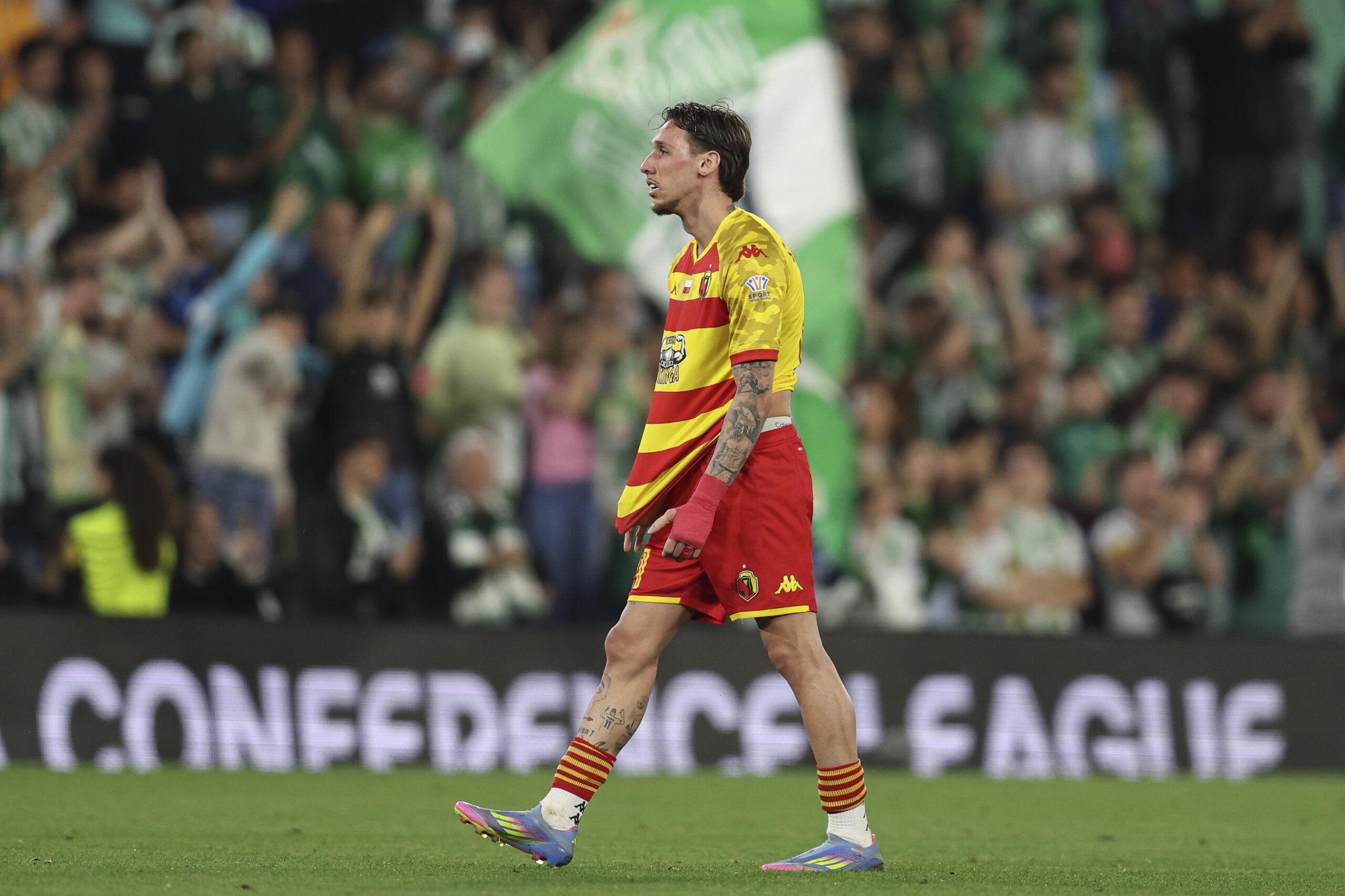 Darko Churlinov of Jagiellonia Bialystok  during the UEFA Conference League, quarter finals match, between Real Betis and Jagiellonia played at Benito Villamarin Stadium on April 10, 2025 in Sevilla, Spain. (Photo by Antonio Pozo / PRESSINPHOTO)
2025.04.10 Sewilla
pilka nozna liga konferencji
Real Betis Sewilla - Jagiellonia Bialystok
Foto PRESSINPHOTO/SIPA USA/PressFocus

!!! POLAND ONLY !!!