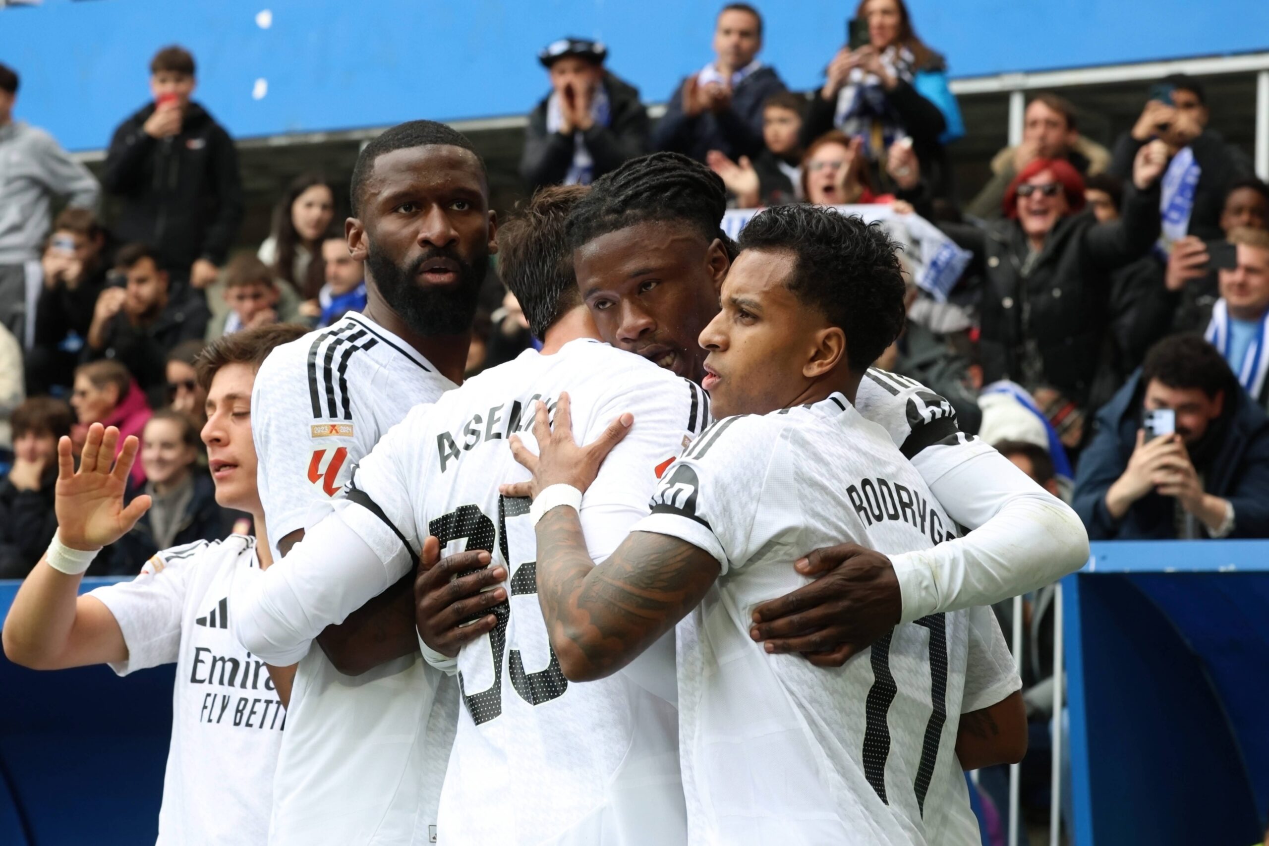 Spanish La Liga EA Sports soccer match Alaves vs Real Madrid at Mendizorroza Stadium in Alava, Spain 13 April 2025
Camavinga celebrates a goal

(Photo by Cordon Press/Sipa USA)
2025.04.13 Vitoria
pilka nozna liga hiszpanska
Deportivo Alaves - Real Madryt
Foto Cordon/SIPA USA/PressFocus

!!! POLAND ONLY !!!