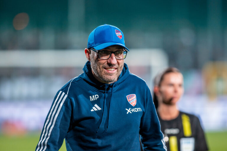 2025.04.25 Czestochowa
Pilka nozna, PKO BP Ekstraklasa, sezon 2024/2025
Rakow Czestochowa - Slask Wroclaw
N/z trener Marek Papszun
Foto Mateusz Porzucek PressFocus

2025.04.25 Czestochowa
Football, Polish top league - first level, 2024/25 season
Rakow Czestochowa - Slask Wroclaw
trener Marek Papszun
Credit: Mateusz Porzucek PressFocus