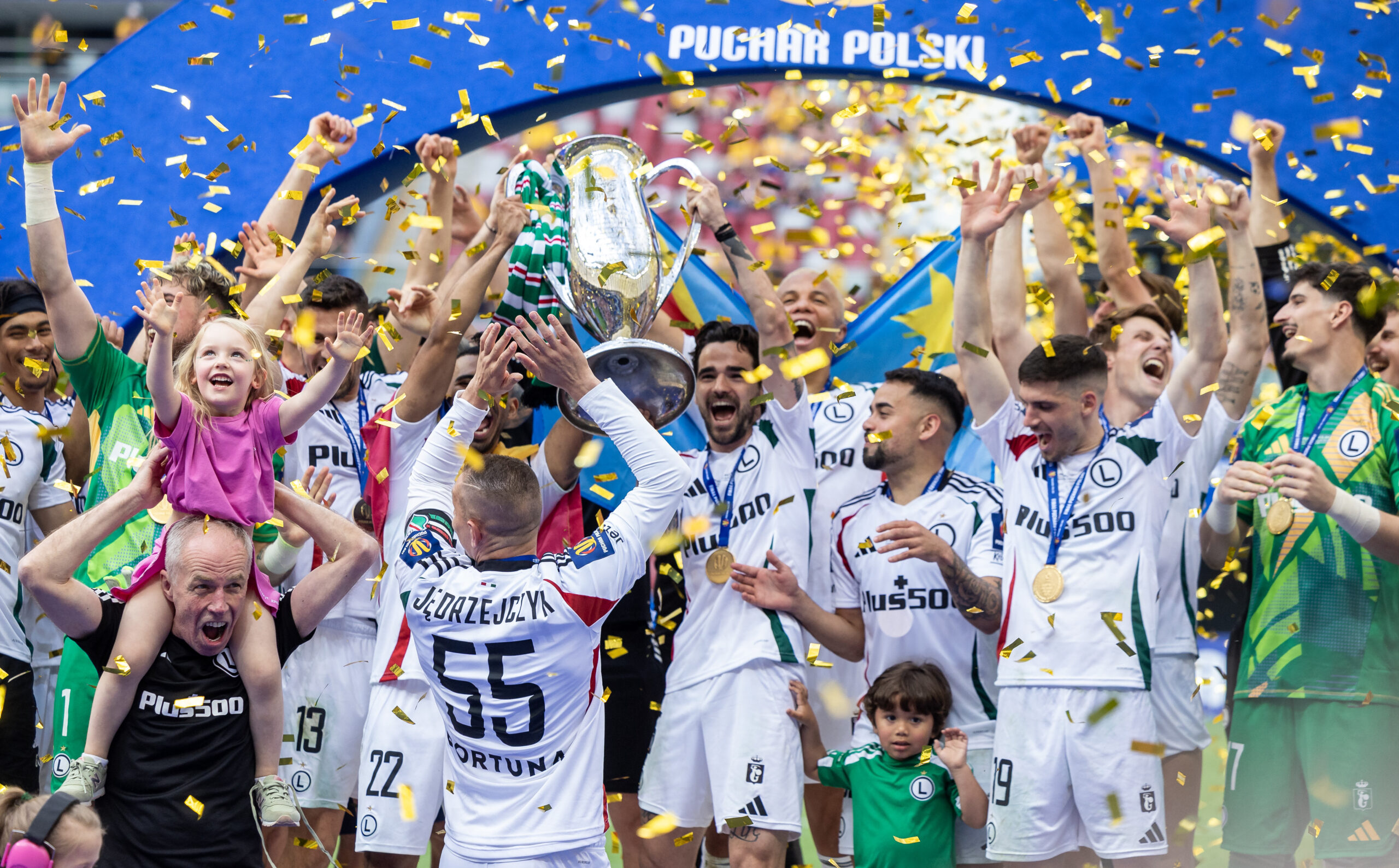 2025.05.02 Warszawa
pilka nozna Puchar Polski final sezon 2024/2025
Pogon Szczecin - Legia Warszawa
N/z Radosc pilkarzy Legii
Foto Tomasz Jastrzebowski / Foto Olimpik / PressFocus

2025.05.02 Warszawa
Football - Polish FA Cup Final season 2024/2025
Pogon Szczecin - Legia Warszawa
Radosc pilkarzy Legii
Credit: Tomasz Jastrzebowski / Foto Olimpik / PressFocus