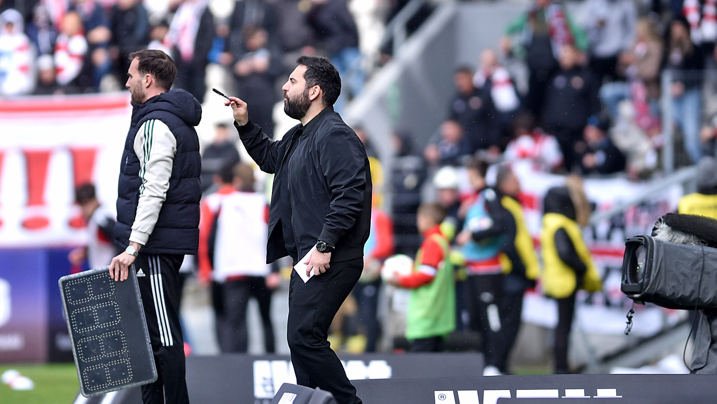 2025.05.18 Krakow
Pilka nozna , PKO BP Ekstraklasa sezon 2024/25
Cracovia Krakow - Legia Warszawa
N/z Goncalo Feio
Foto Krzysztof Porebski / PressFocus

2025.05.18 Krakow
Football Polish top league , 2024/2025 season
Cracovia Krakow - Legia Warszawa
Goncalo Feio
Credit: Krzysztof Porebski / PressFocus