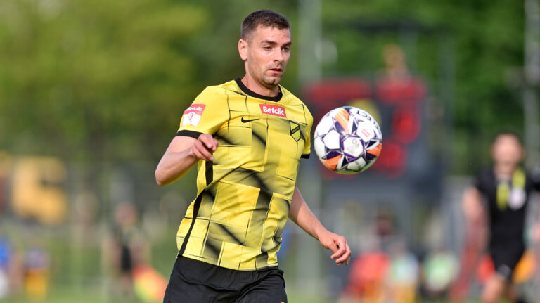 2025.06.07 Krakow
Pilka nozna , Betclic II liga , sezon 2024/25
Wieczysta Krakow - Rekord Bielsko-Biala
N/z Petar Brlek
Foto Krzysztof Porebski / PressFocus

2025.06.07 Krakow
Football , Polish league, third level , 2024/2025 season
Wieczysta Krakow - Rekord Bielsko-Biala
Petar Brlek
Credit: Krzysztof Porebski / PressFocus