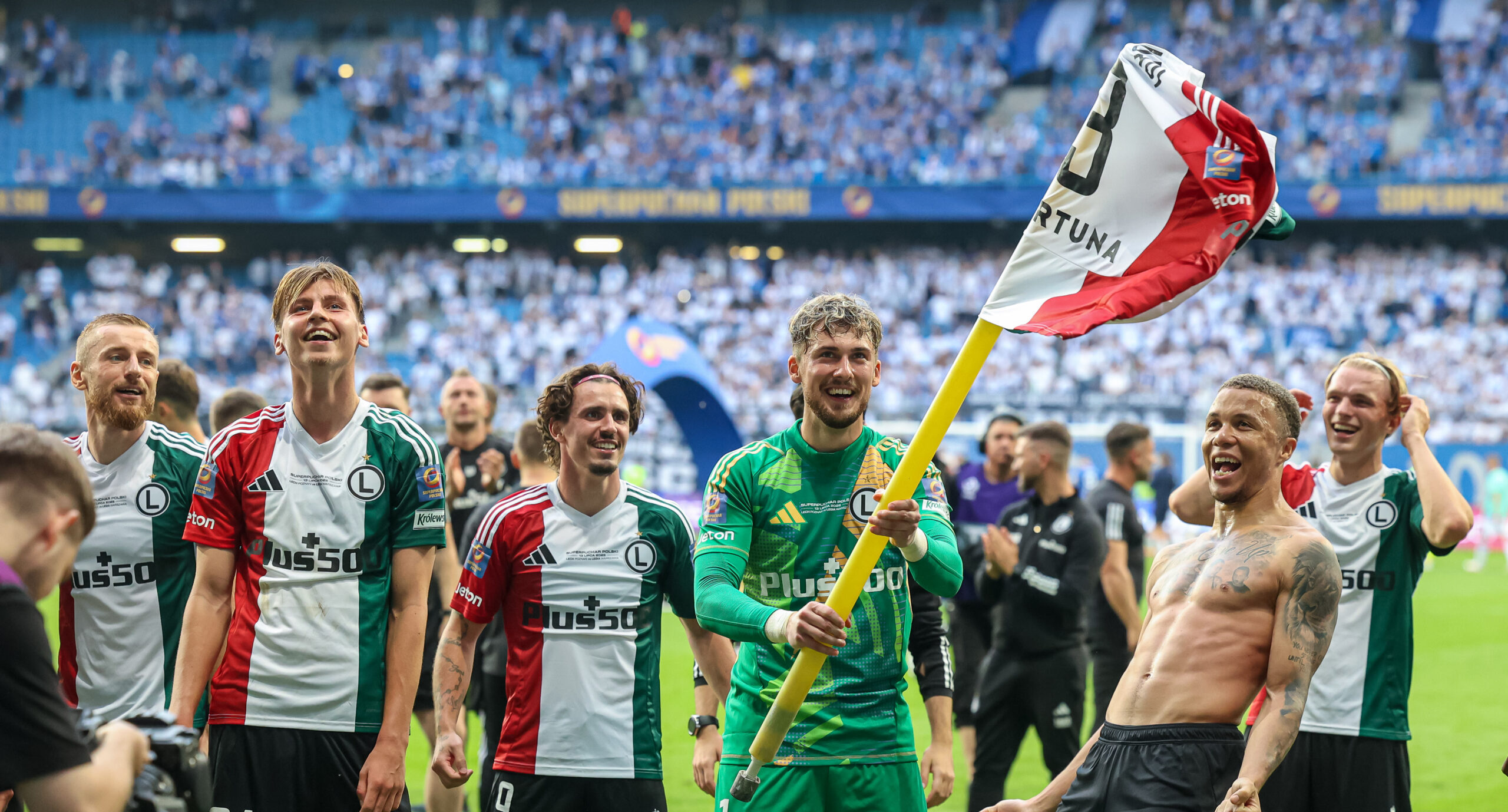 2025.07.13 Poznan
Pilka nozna Superpuchar polski
Lech Poznan - Legia Warszawa
N/z Jan Ziolkowski Migouel Alfarela Kacper Tobiasz Steve Kapuadi radosc zwyciestwo
Foto Pawel Jaskolka / PressFocus

2025.07.13 Poznan
Football Polish Supercup 
Lech Poznan - Legia Warszawa

Credit: Pawel Jaskolka / PressFocus