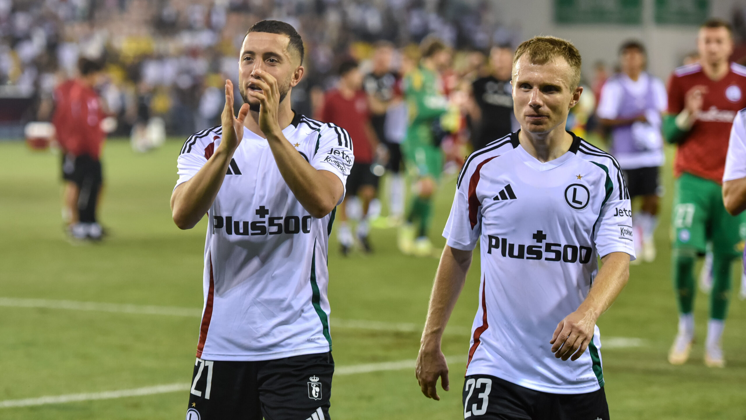 2025.07.17 Aktobe, Kazachstan
pilka nozna runda kwalifikacjyjna Liga Europy UEFA
FK Aktobe - Legia Warszawa
N/z Wahan Biczachczjan Patryk Kun
Foto Wojciech Dobrzynski / Legionisci.com / PressFocus 
2025.07.17 Aktobe, Kazakhstan
football qualification round UEFA Eruopa League
FC Aktobe - Legia Warsaw
Credit: Wojciech Dobrzynski / Legionisci.com / PressFocus