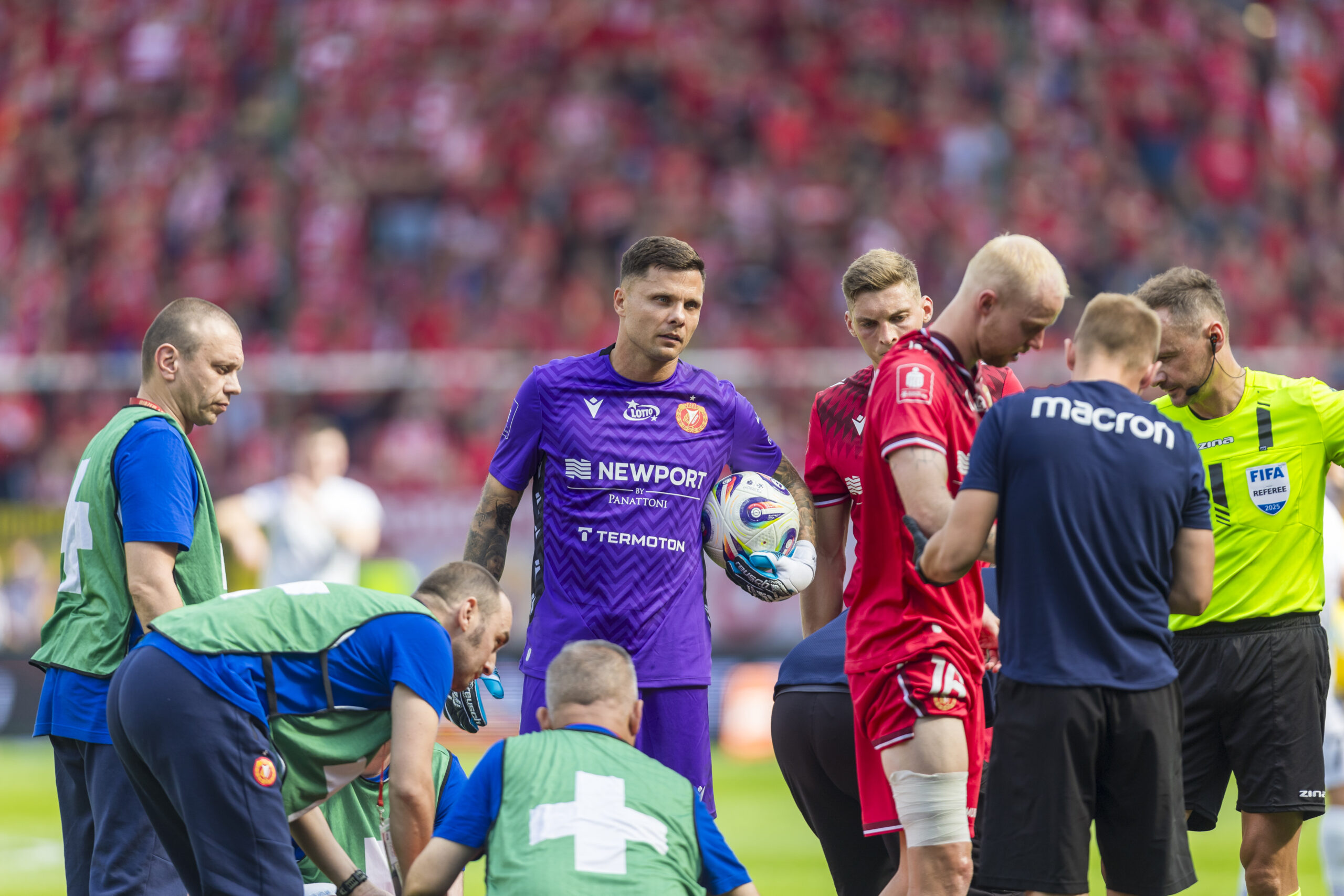 2025.07.19 Lodz Pilka Nozna PKO BP Ekstraklasa Sezon 2025/2026 Widzew Lodz - Zaglebie Lubin N/z Peter Therkildsen Rafal Gikiewicz Foto Dawid Figura / PressFocus

2025.07.19 Lodz Football Polish League PKO BP Ekstraklasa Season 2025/2026 Widzew Lodz - Zaglebie Lubin Peter Therkildsen Rafal Gikiewicz Credit: Dawid Figura / PressFocus
