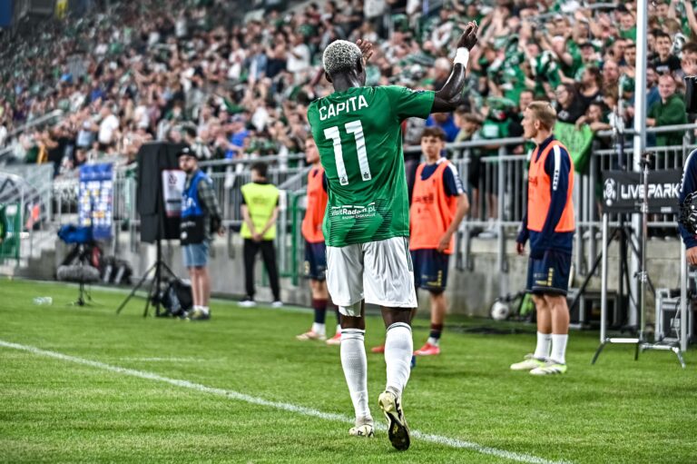 2025.07.20 Radom Pilka Nozna BPKO Ekstraklasa sezon 2025/2026 Radomiak Radom - Pogon Szczecin  

N/z pilkarze Radomiaka radosc Capita Capemba

Foto Kacper Pacocha / PressFocus 

2025.07.20 Radom Football Polish First League Polish PKO Ekstraklasa Season 2025/2026 Radomiak Radom - Pogon Szczecin Credit: Kacper Pacocha / PressFocus