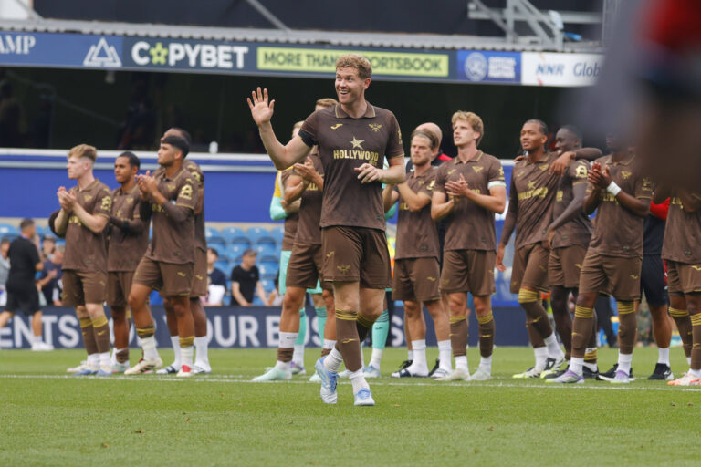 Queens Park Rangers v Brentford, London, UK - 2 Aug 2025 Nathan Collins of Brentford during the Pre Season Friendly match between Queens Park Rangers and Brentford at Loftus Road Stadium, London on 2 August 2025  London Loftus Road Stadium London England Copyright: xTomxCusden/PPAUKx PPA-202685
2025.08.02 Londyn
pilka nozna sparing mecz towarzyski
Queens Park Rangers - Brentford
Foto IMAGO/PressFocus

!!! POLAND ONLY !!!