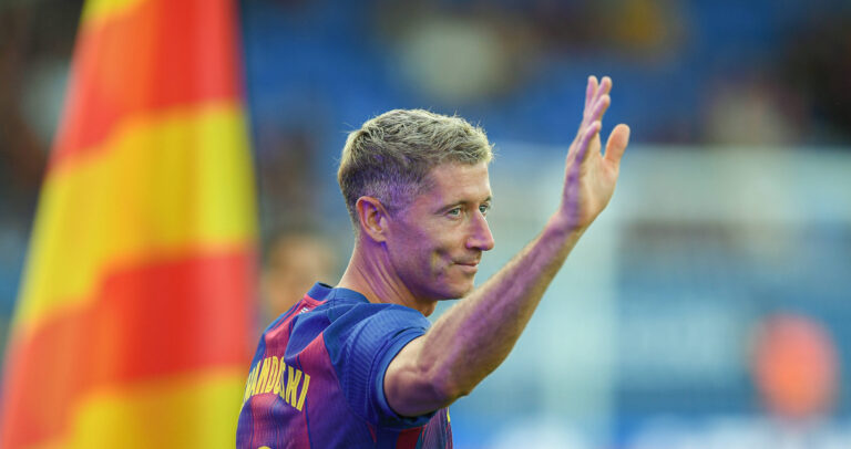 FC Barcelona, Barca v COMO 1907. JOHAN CRUYFF STADIUM ,BARCELONA. Aug 10,2025 FC BARCELONA vs COMO 1907 Aug 10,2025 Robert Lewandowski 9 of FC Barcelona during the match between FC Barcelona and Como 1907 corresponding to the Joan Gamper Trophy at Johan Cruyff Stadium in Barcelona, Spain. Barcelona ESP Copyright: xS.xRosx
2025.08.10 Barcelona
pilka nozna Trofeum Joana Gampera
FC Barcelona - Como 1907
Foto IMAGO/PressFocus

!!! POLAND ONLY !!!