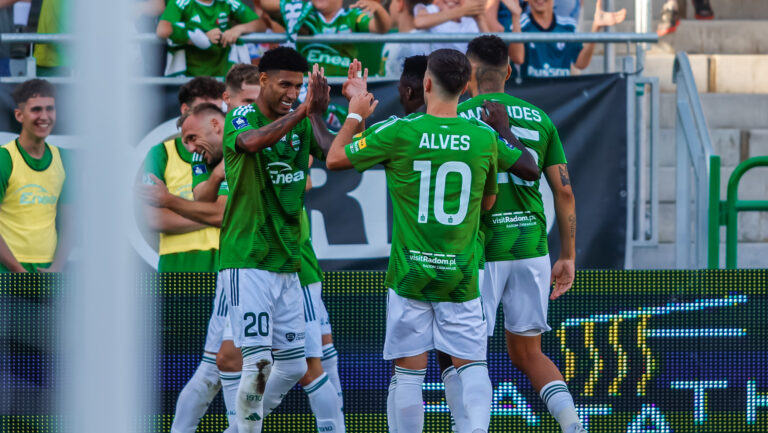 2025.08.17 Radom Pilka Nozna PKO BP Ekstraklasa Sezon 2025/2026 Radomiak Radom - Jagiellonia Bialystok N/z Jan Grzesik Gol Radosc Foto Dawid Figura / PressFocus 

2025.08.17 Radom Football Polish Ekstraklasa Season 2025/2026 Radomiak Radom - Jagiellonia Bialystok Jan Grzesik Gol Radosc Credit: Dawid Figura / PressFocus