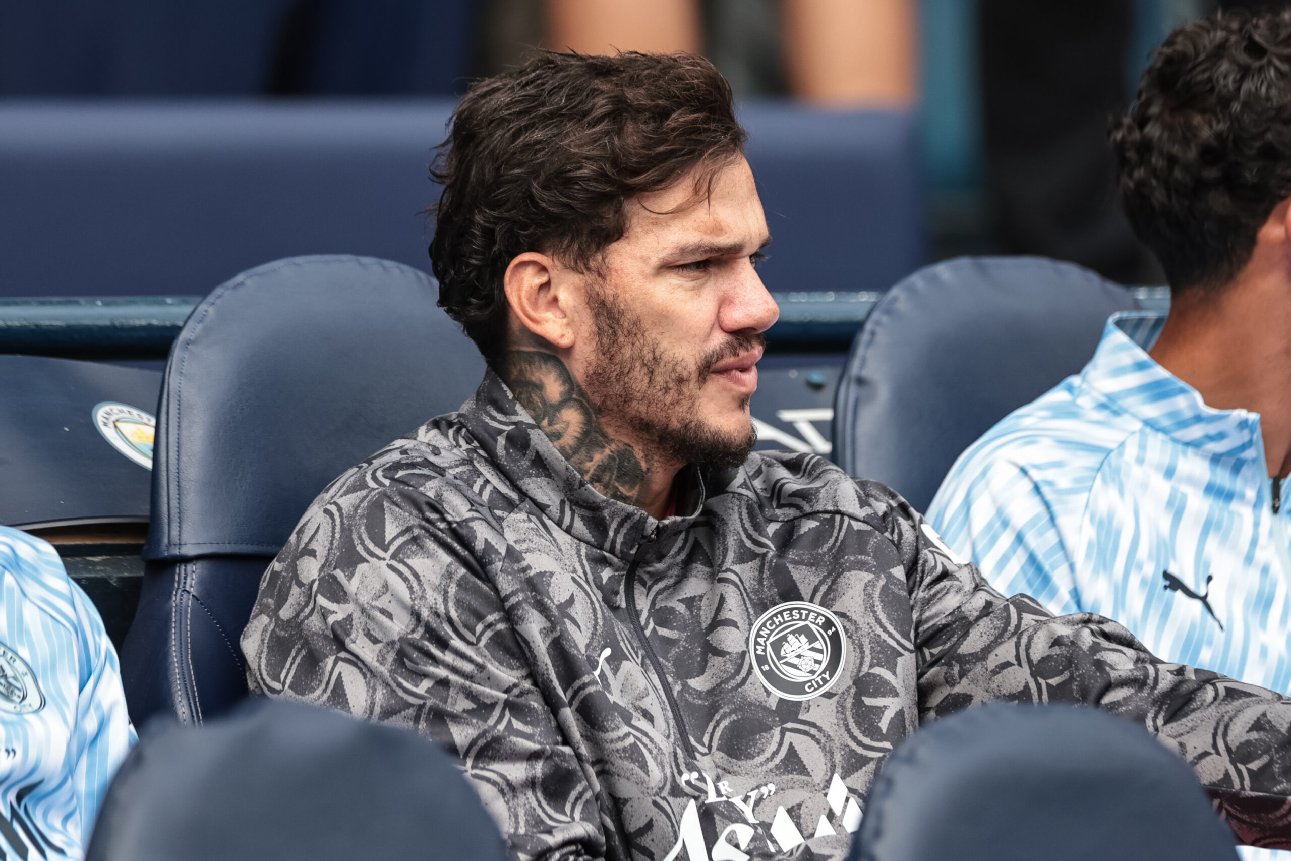 Ederson of Manchester City sat on the bench during the Premier League match Manchester City vs Tottenham Hotspur at Etihad Stadium, Manchester, United Kingdom, 23rd August 2025

(Photo by Mark Cosgrove/News Images) in Manchester, United Kingdom on 8/23/2025. (Photo by Mark Cosgrove/News Images/Sipa USA)
2025.08.23 Manchester
pilka nozna liga angielska
Manchester City - Tottenham Hotspur
Foto News Images/SIPA USA/PressFocus

!!! POLAND ONLY !!!