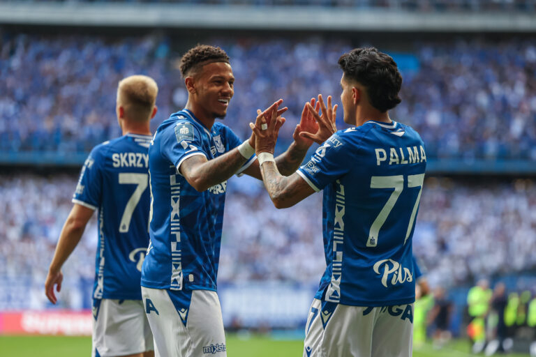 2025.08.31 Poznan
Pilka nozna Ekstraklasa sezon 2025/2026
Lech Poznan - Widzew Lodz
N/z Luis Palma Bryan Fiabema gol radosc bramka
Foto Pawel Jaskolka / PressFocus

2025.08.31 Poznan
Football Polish Ekstraklasa season 2024/2025
Lech Poznan - Widzew Lodz
Credit: Pawel Jaskolka / PressFocus