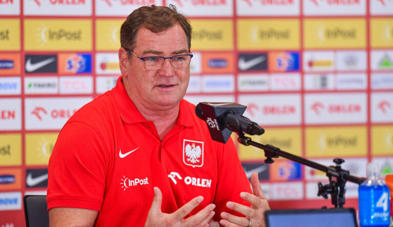 2025.09.01 Katowice
Pilka nozna Reprezentacja Polski Sezon 2025
Konferencja prasowa i trening reprezentacji Polski
N/z Jan Urban, trener
Foto Marcin Bulanda / PressFocus

2025.09.01 Katowice
Football Polish National Team Season 2025
Konferencja prasowa i trening reprezentacji Polski
Jan Urban, trener
Credit: Marcin Bulanda / PressFocus