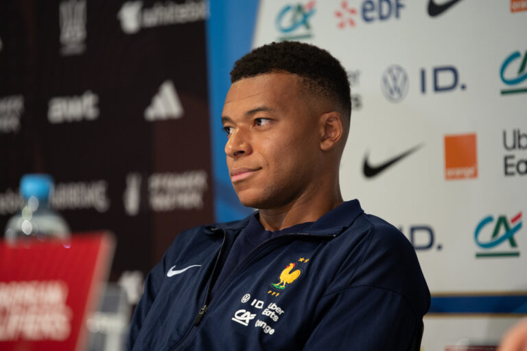 2025.09.04 Wroclaw
pilka nozna reprezentacja Francji
Konferencja prasowa i trening otwarty reprezentacaji Francji
N/z Kylian Mbappe
Foto Gleb Soboliev / PressFocus

2025.09.04 Wroclaw
football- France national team
Press conference and open training of the French national team
Kylian Mbappe
Credit: Gleb Soboliev / PressFocus