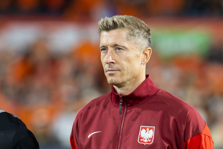 2025.09.04 Rotterdam
pilka nozna Kwalifikacje Mistrzostw Swiata 2026
Holandia - Polska
N/z Robert Lewandowski
Foto Marcin Karczewski / PressFocus

2025.09.04 Rotterdam
Football - FIFA World Cup 2026 Qualifying round
Netherlands - Poland
Robert Guirassy 