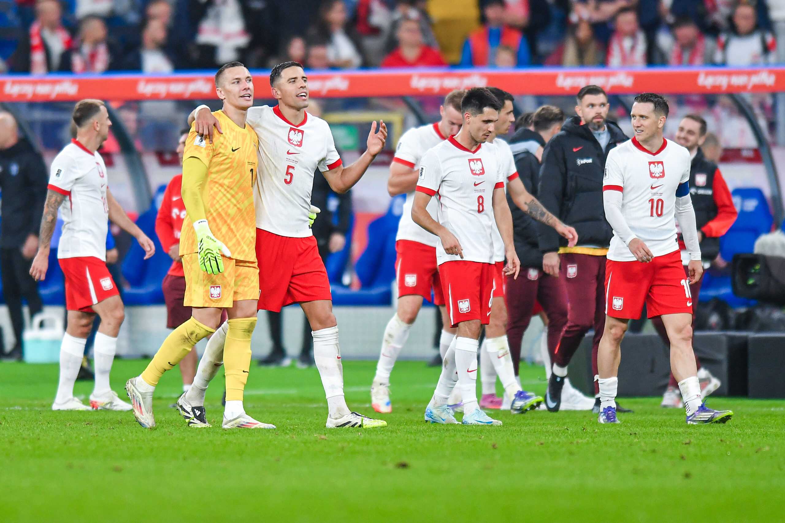 2025.09.07 Chorzow
Pilka nozna Kwalifikacje do Mistrzostw Swiata 2026 Grupa G Sezon 2025
Polska - Finlandia
N/z Lukasz Skorupski, Jan Bednarek, Bartosz Kapustka, Piotr Zielinski, radosc, wygrana, zwyciestwo
Foto Marcin Bulanda / PressFocus

2025.09.07 Chorzow
Football FIFA World Cup 2026 Qualifying Round Phase Group G  Season 2025
Polska - Finlandia
Lukasz Skorupski, Jan Bednarek, Bartosz Kapustka, Piotr Zielinski, radosc, wygrana, zwyciestwo
Credit: Marcin Bulanda / PressFocus