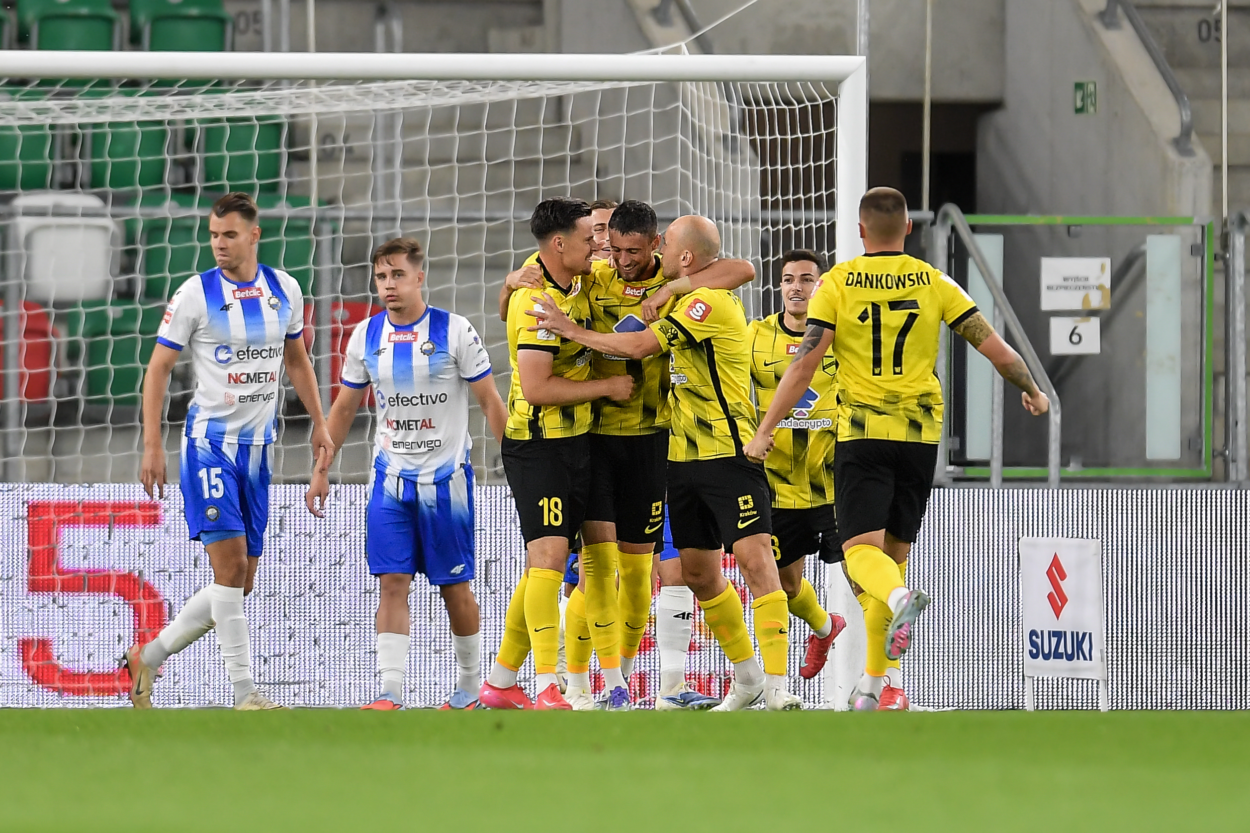 2025.09.15 Sosnowiec
Pilka nozna Betclic 1. Liga sezon 2025/2026
Wieczysta Krakow - FKS Stal Mielec
N/z Stefan Feiertag Kamil Pestka Michal Pazdan Miki Villar Kamil Dankowski radosc gol
Foto Mateusz Sobczak / PressFocus

2025.09.15 Sosnowiec
Football Polish first league - second level 2025/26 season
Wieczysta Krakow - FKS Stal Mielec
Stefan Feiertag Kamil Pestka Michal Pazdan Miki Villar Kamil Dankowski radosc gol
Credit: Mateusz Sobczak / PressFocus