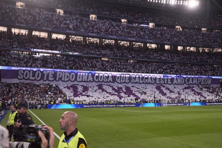UEFA Champions League soccer match Real Madrid vs Olympique Marsella at Santiago Bernabeu Stadium in Madrid, Spain 16 September 2025 Real Madrid fans 900/Cordon Press PUBLICATIONxNOTxINxFRAxESP 900/CordonxPress LOF - UEFA Champions League Real Madrid vs Olympique Marsella
2025.09.16 Madryt
pilka nozna , liga mistrzow
Real Madryt - Olympique Marsylia
Foto IMAGO/PressFocus

!!! POLAND ONLY !!!