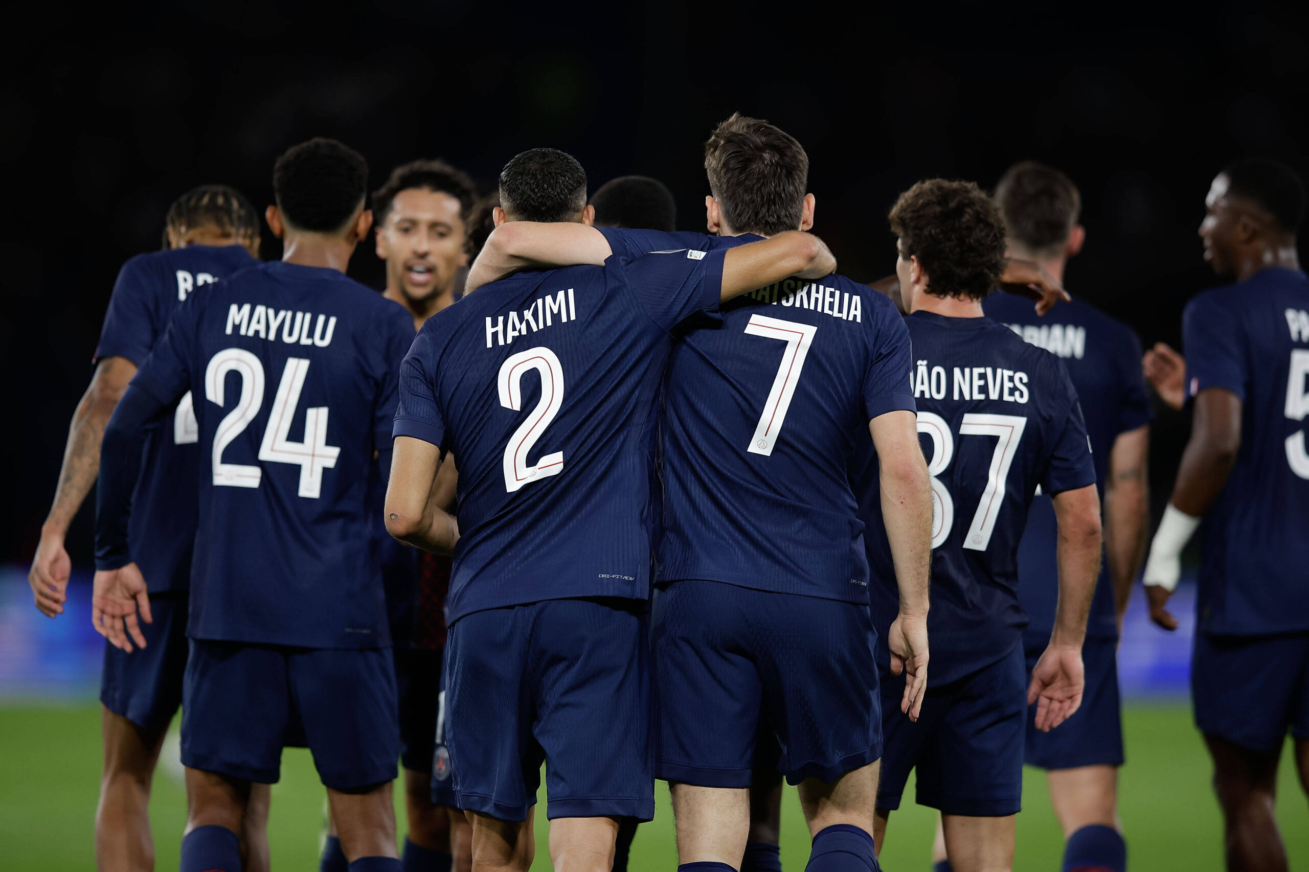 2025.09.18 UEFA Champions League Paris Saint Germain - Atalanta Bergamo v.,l., Torjubel, Goal celebration, celebrate the goal um Khvicha Kvaratskhelia Paris Saint-Germain *** 2025 09 18 UEFA Champions League Paris Saint Germain Atalanta Bergamo v ,l , Goal celebration, celebrate the goal um Khvicha Kvaratskhelia Paris Saint Germain Copyright: AntonioxBorga
2025.09.17 Paryz
pilka nozna , liga mistrzow
Paris Saint-Germain - Atalanta Bergamo
Foto IMAGO/PressFocus

!!! POLAND ONLY !!!