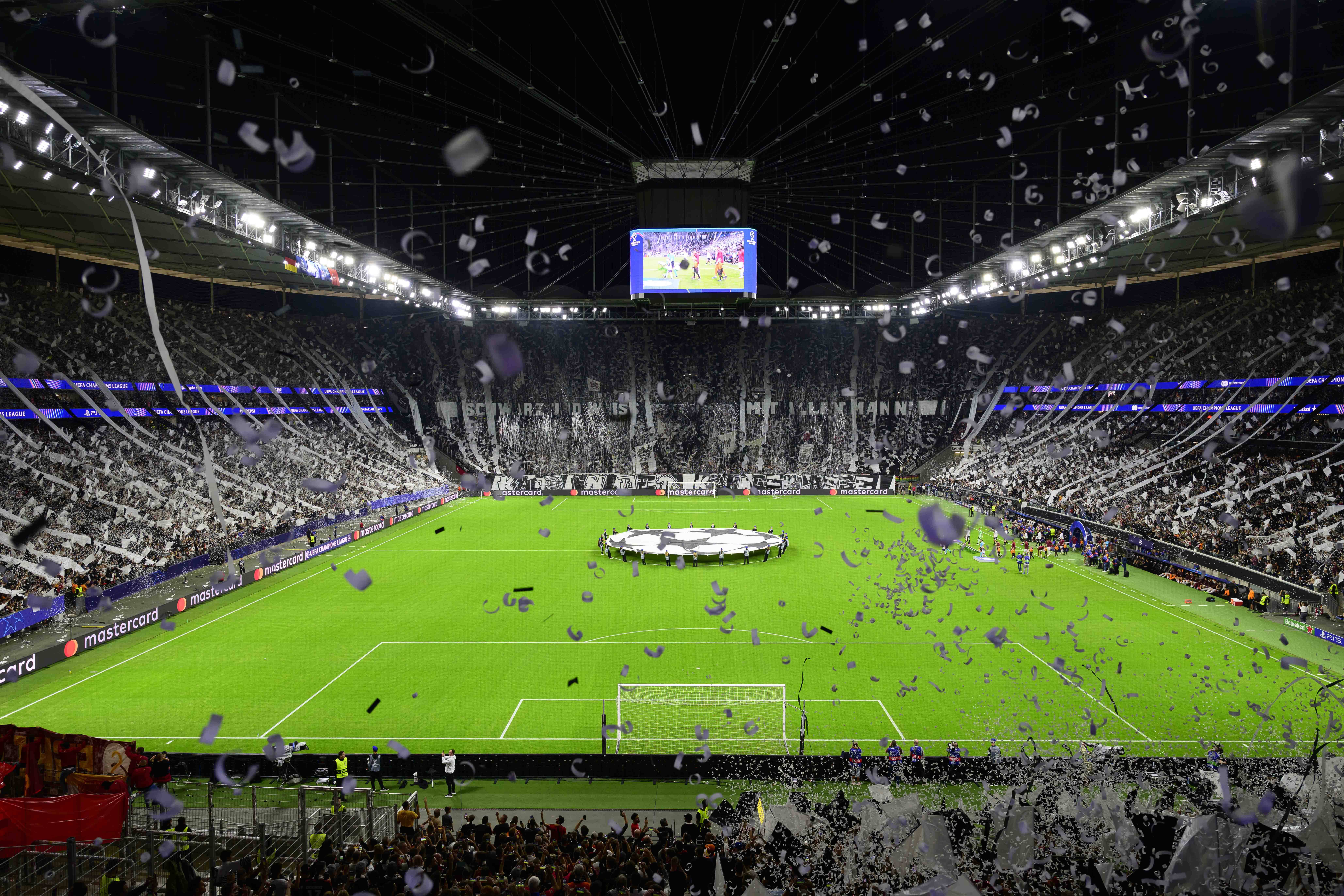 Chores / Choreografie Fans Frankfurt, Eintracht Frankfurt vs. Galatasaray Istanbul, Champions League, Gruppenphase, 1.Spieltag, 18.09.2025 Frankfurt Hessen Deutschland *** Chores Choreography Fans Frankfurt, Eintracht Frankfurt vs Galatasaray Istanbul, Champions League, Group stage, 1 Matchday, 18 09 2025 Frankfurt Hessen Germany Copyright: xkolbert-press/MarcxNiemeyerx
2025.09.18 Frankfurt
pilka nozna , liga mistrzow
Eintracht Frankfurt - Galatasaray Stambul
Foto IMAGO/PressFocus

!!! POLAND ONLY !!!