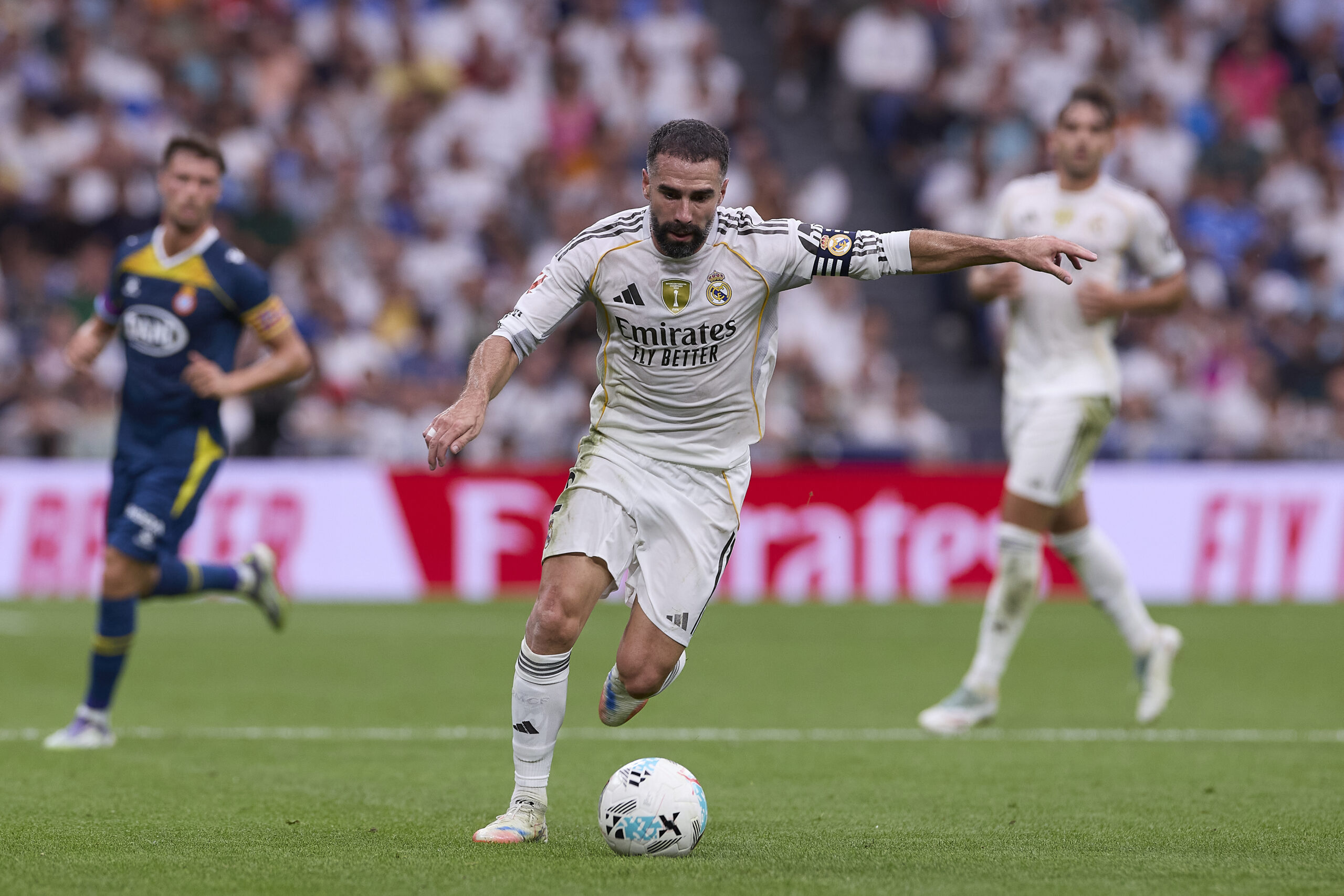 Daniel Carvajal of Real Madrid CF seen in action during the 2025/2026 La Liga EA Sports week 5 football match between Real Madrid CF and RCD Espanyol at Santiago Bernabeu Stadium. Final score: Real Madrid CF 2:0 RCD Espanyol. (Photo by Federico Titone / SOPA Images/Sipa USA)
2025.09.20 Madryt
pilka nozna liga hiszpanska
Real Madryt - RCD Espanyol Barcelona
Foto SOPA Images/SIPA USA/PressFocus

!!! POLAND ONLY !!!