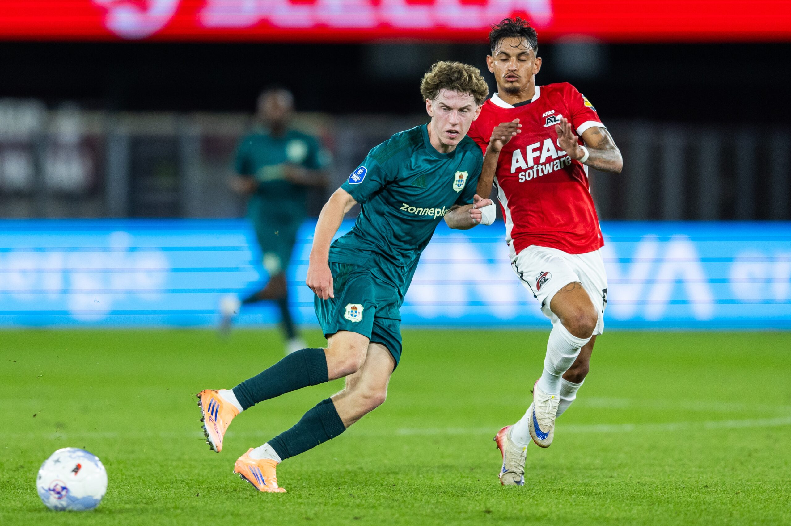 ALKMAAR , 24-09-2025 , AFAS Stadium , season 2025 / 2026 , Dutch Eredivisie football , match between AZ and PEC Zwolle , Picture shows PEC Zwolle player Jan Faberski and AZ player Wesley Patati. (Photo by Pro Shots/Sipa USA)
2025.09.24 Alkmaar
pilka nozna liga holenderska
AZ Alkmaar - PEC Zwolle
Foto Pro Shots Photo Agency/SIPA USA/PressFocus

!!! POLAND ONLY !!!