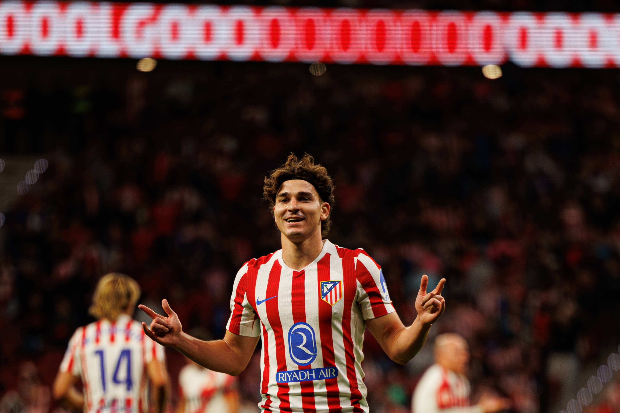 Julian Alvarez seen celebrating after scoring goal during LaLiga EA SPORTS 25 26 game between teams of Atletico de Madrid and Rayo Vallecano at Riyadh Air Metropolitano Maciej Rogowski/Ball Raw Images Madrid Riyadh Air Metropolitano Spain Copyright: xMaciejxRogowskix maciejrogowski_atletico_rayo_2526-074
2025.09.24 Madryt
pilka nozna , liga hiszpanska
Atletico Madryt - Rayo Vallecano
Foto IMAGO/PressFocus

!!! POLAND ONLY !!!