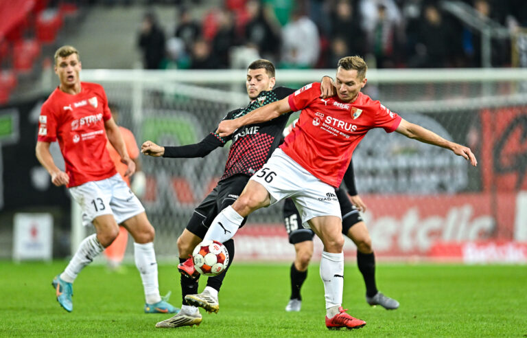 2025.09.27 Tychy
Pilka nozna Betclic 1 Liga sezon 2025/2026
GKS Tychy - Pogon Siedlce
N/z Marcel Blachewicz Cezary Demianiuk
Foto Lukasz Sobala / PressFocus

2025.09.27 Tychy
Football Polish First League season 2025/2026
GKS Tychy - Pogon Siedlce
Marcel Blachewicz Cezary Demianiuk
Credit: Lukasz Sobala / PressFocus