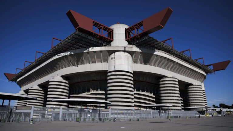 AC Milan v SSC Napoli - Serie A A general view outside stadio Giuseppe Meazza also known as San Siro is seen prior to the Serie A football match between AC Milan and SSC Napoli. Milan Italy Copyright: xNicoloxCampox
2025.09.28 Mediolan
pilka nozna , liga wloska
AC Milan - SSC Napoli
Foto IMAGO/PressFocus

!!! POLAND ONLY !!!