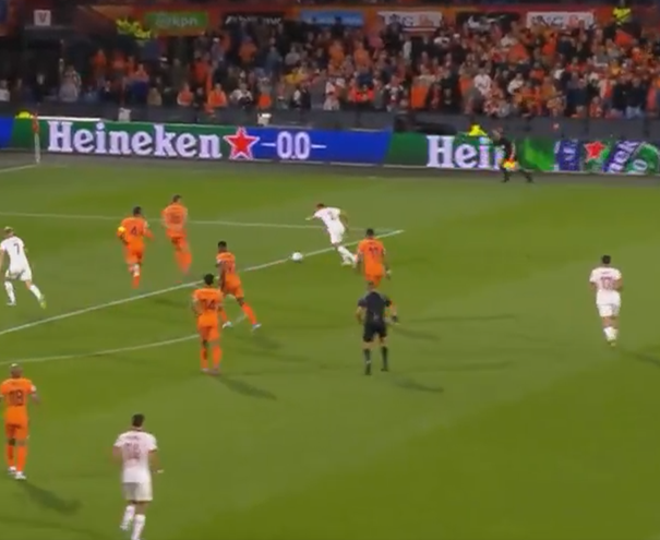 Polska wyrównuje z Holandią! Ależ uderzenie Matty&#8217;ego Casha [WIDEO]