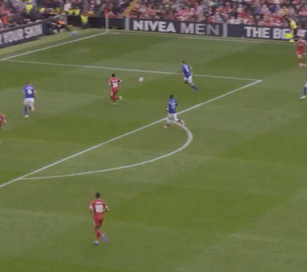 Liverpool rozpoczął strzelanie. Ładne rozegranie The Reds [WIDEO]