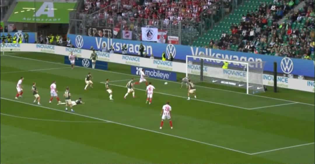 Fatalna pomyłka Kamila Grabary! Doprowadził do utraty bramki [WIDEO]